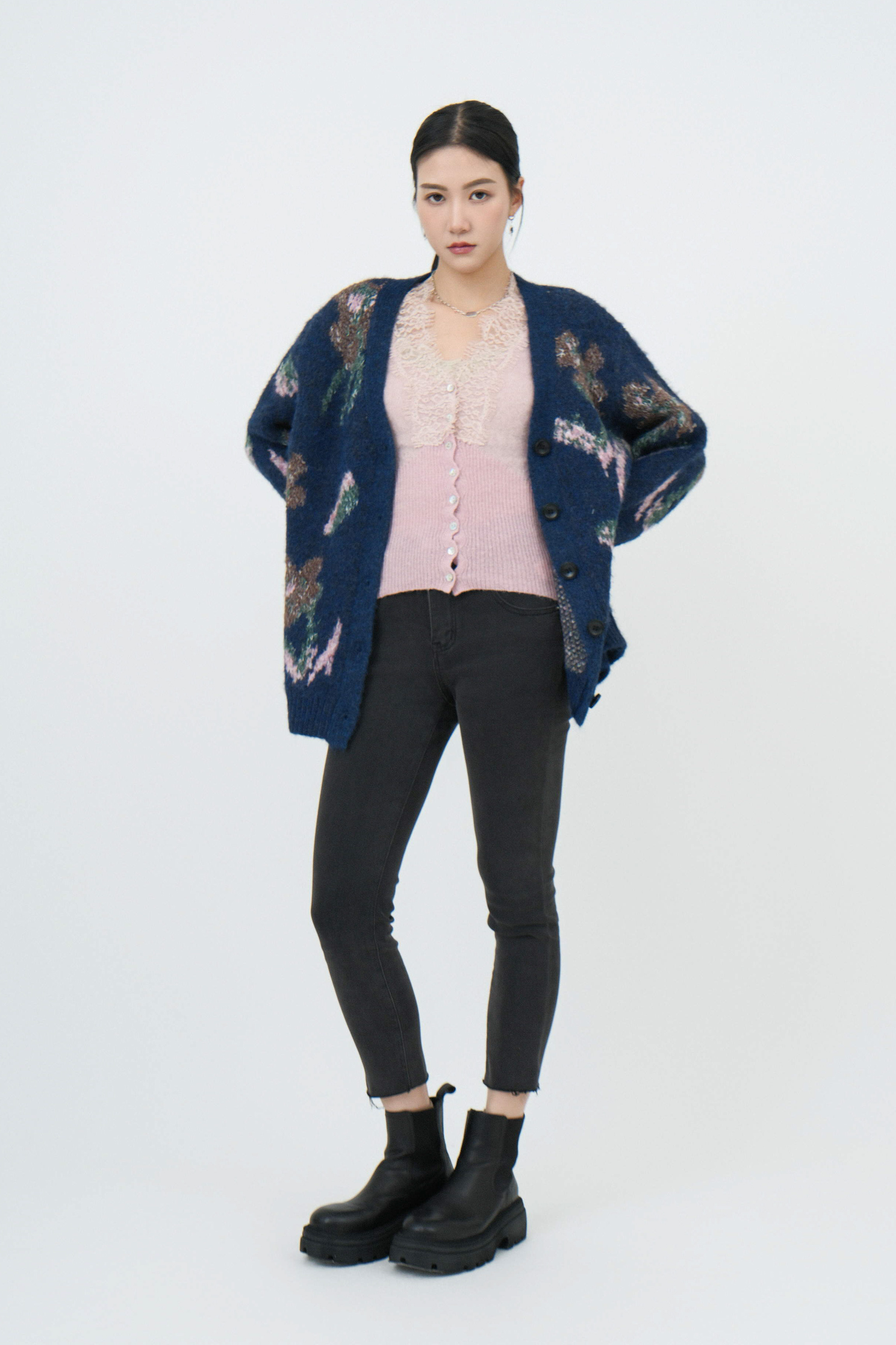 FW24_0297（外套＋上衣+牛仔褲）