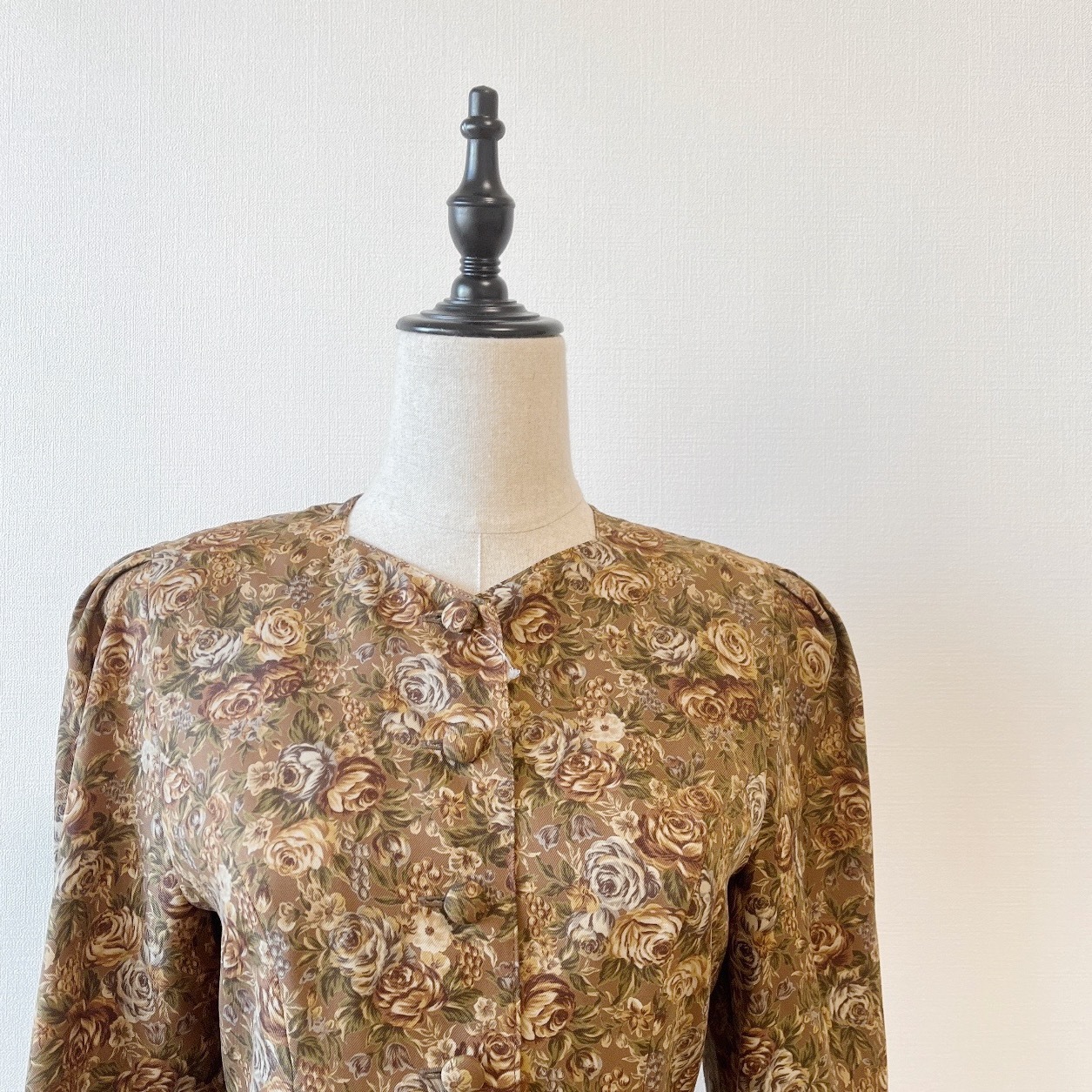日本製奶茶啡色大花古著上衣