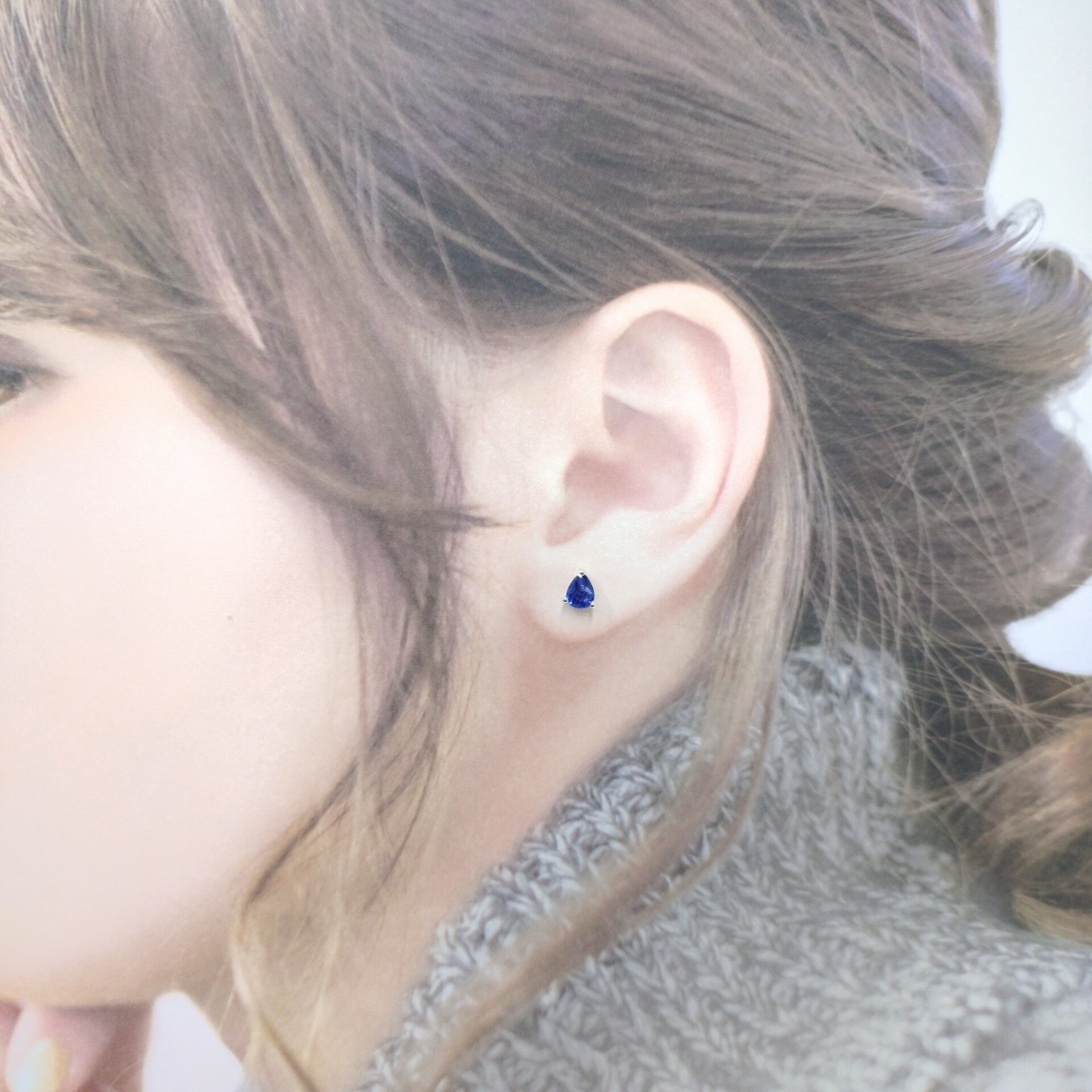 全新18K白金【主石1卡11份藍寶石】耳環