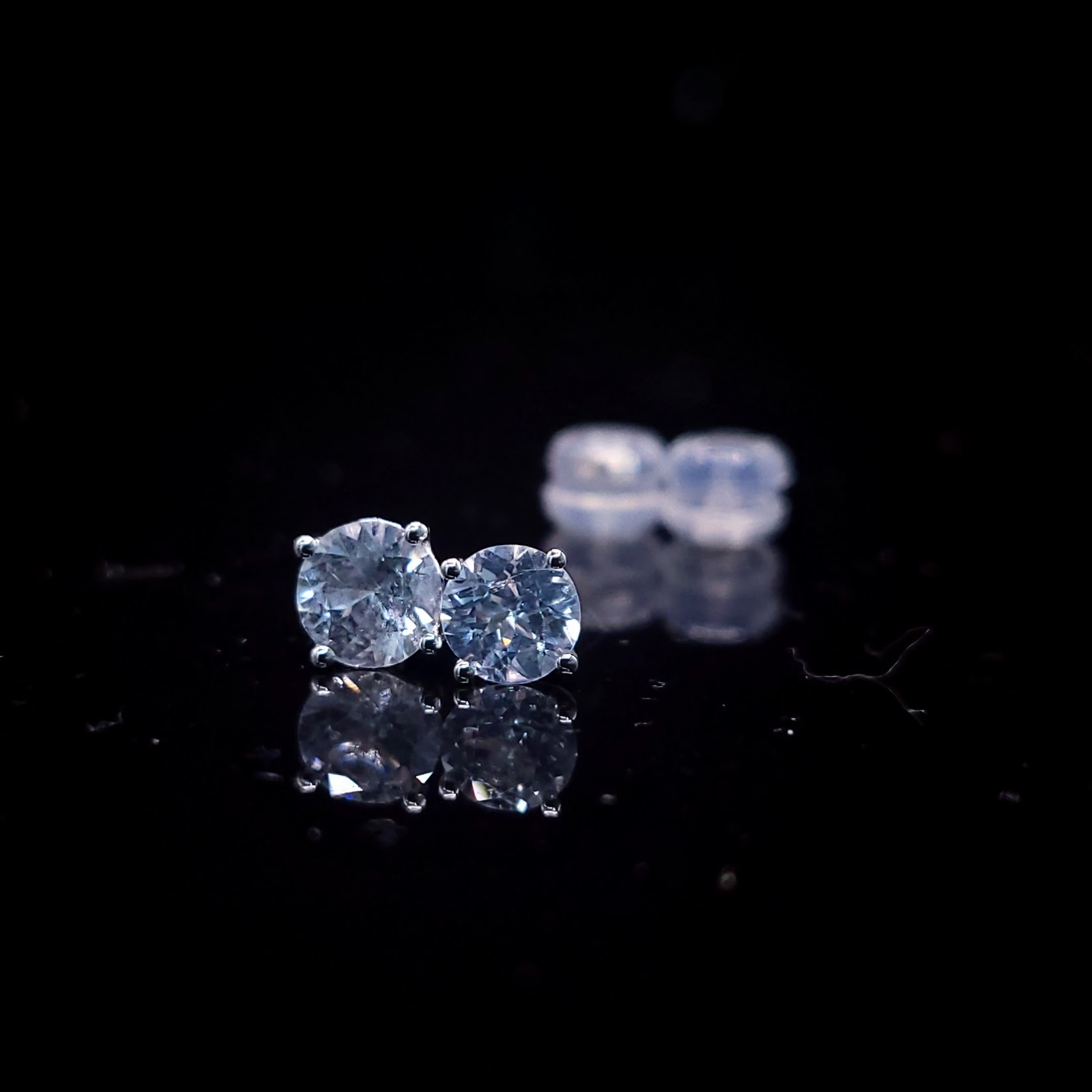 全新18K白金【主石99份藍寶石】耳環