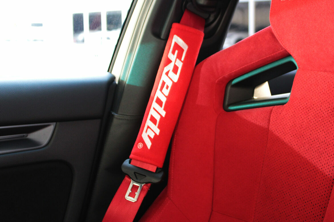 TRUST GReddy seat belt pad