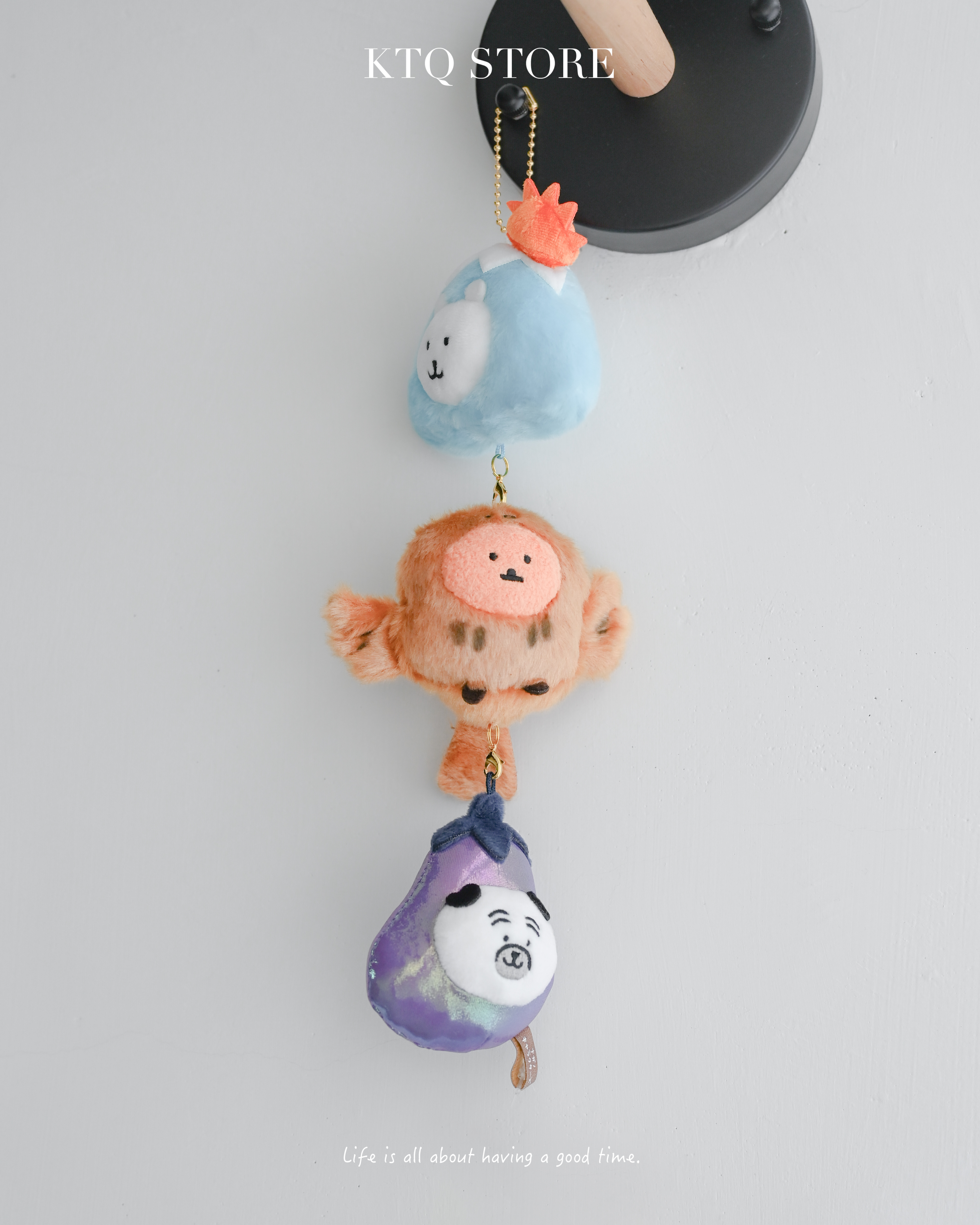 KTQ STORE ‧ 日本 Joke Bear 自嘲熊系列 卡布龍貓 衛生紙套 一鷹二富士三茄子 吊飾