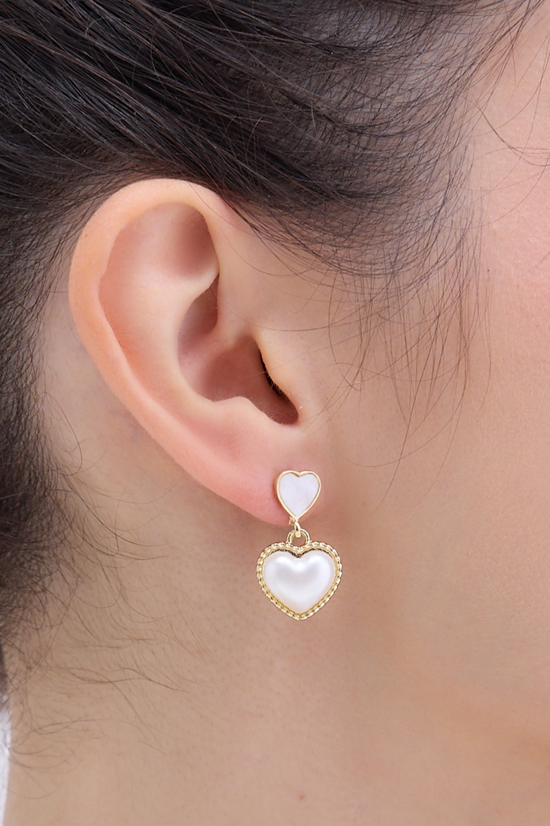 心心相印。銀針耳環