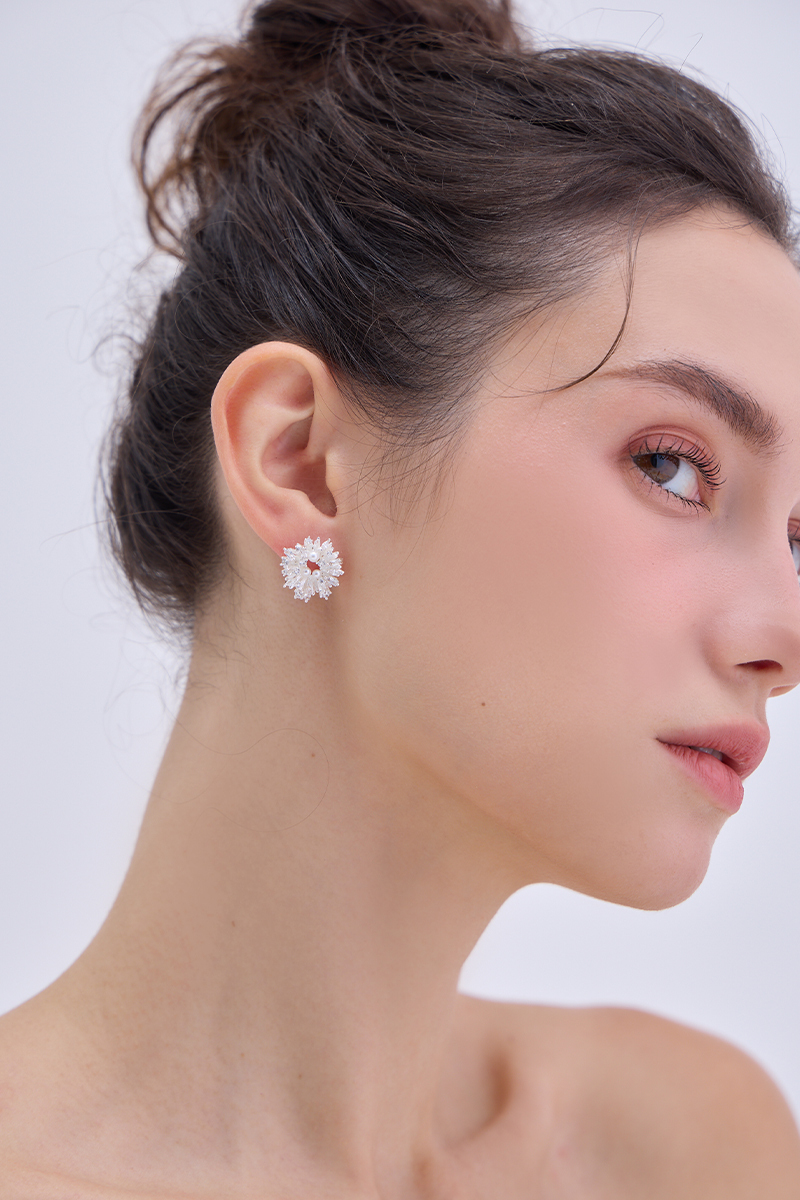 鋯石珍珠煙花。銀針耳環(銀)