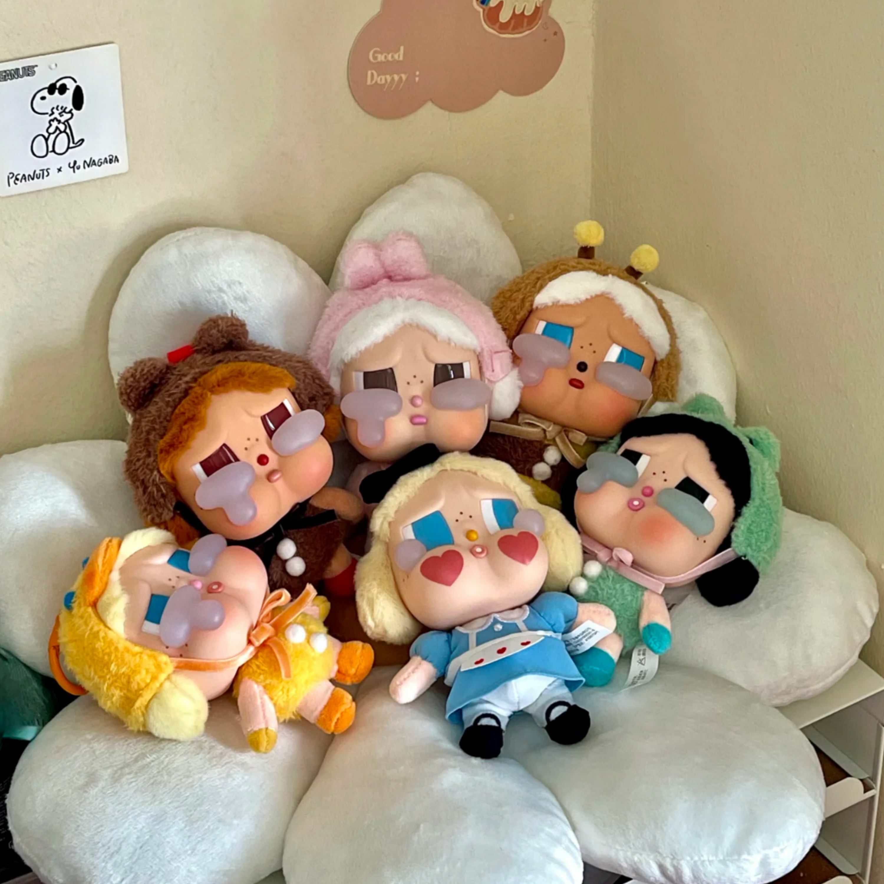 POP MART 泡泡瑪特 CRYBABY眼淚工廠系列-搪膠臉毛絨盲盒