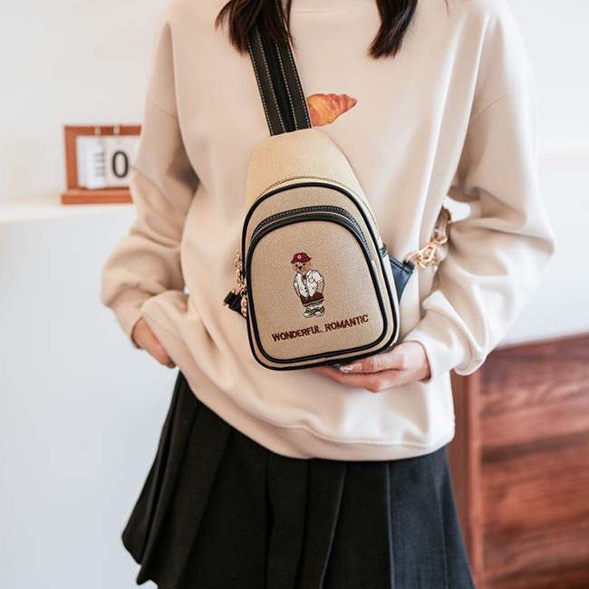 💕新品💕多揹法小熊胸背包-少量現貨