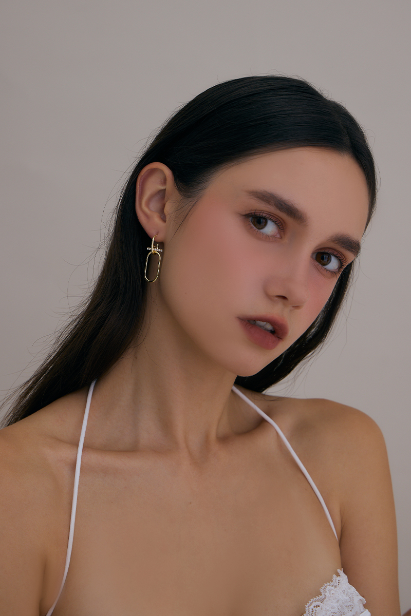 線形光影。針式耳環(金)