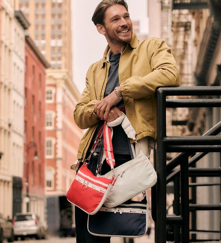 拉鍊斜背包 ( SPECTATOR DEEP BLUE )