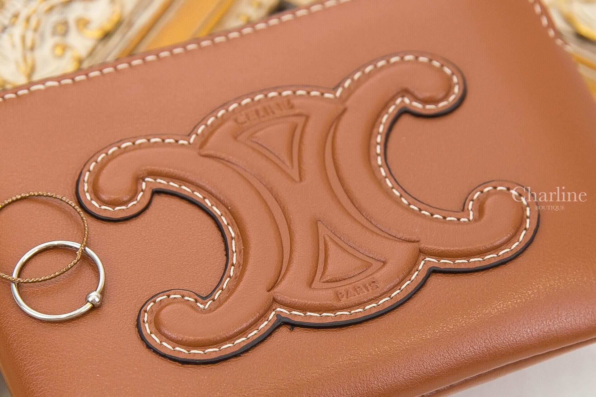 Celine Coin And Card Pouch Cuir Triomphe In Smooth Calfskin 棕褐色凱旋門小牛皮金釦鑰匙拉鍊零錢包