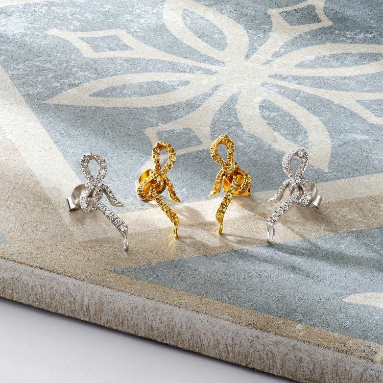 鑽石蝴蝶結18K耳釘