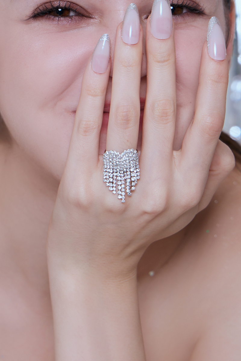 愛心滿鑽流蘇可調式戒指