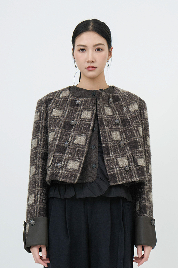 格仔捲毛絨拼仿皮袖口短褸 (*現貨款式）