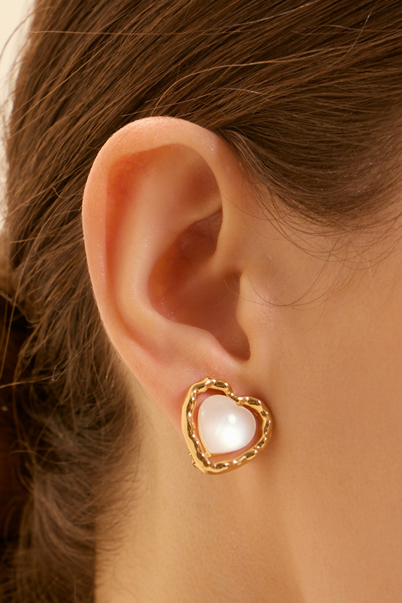 金屬貓眼愛心。夾式耳環