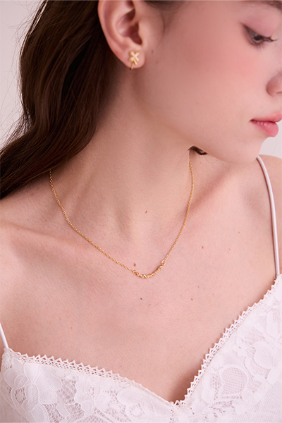 時髦麻花鋯石項鍊