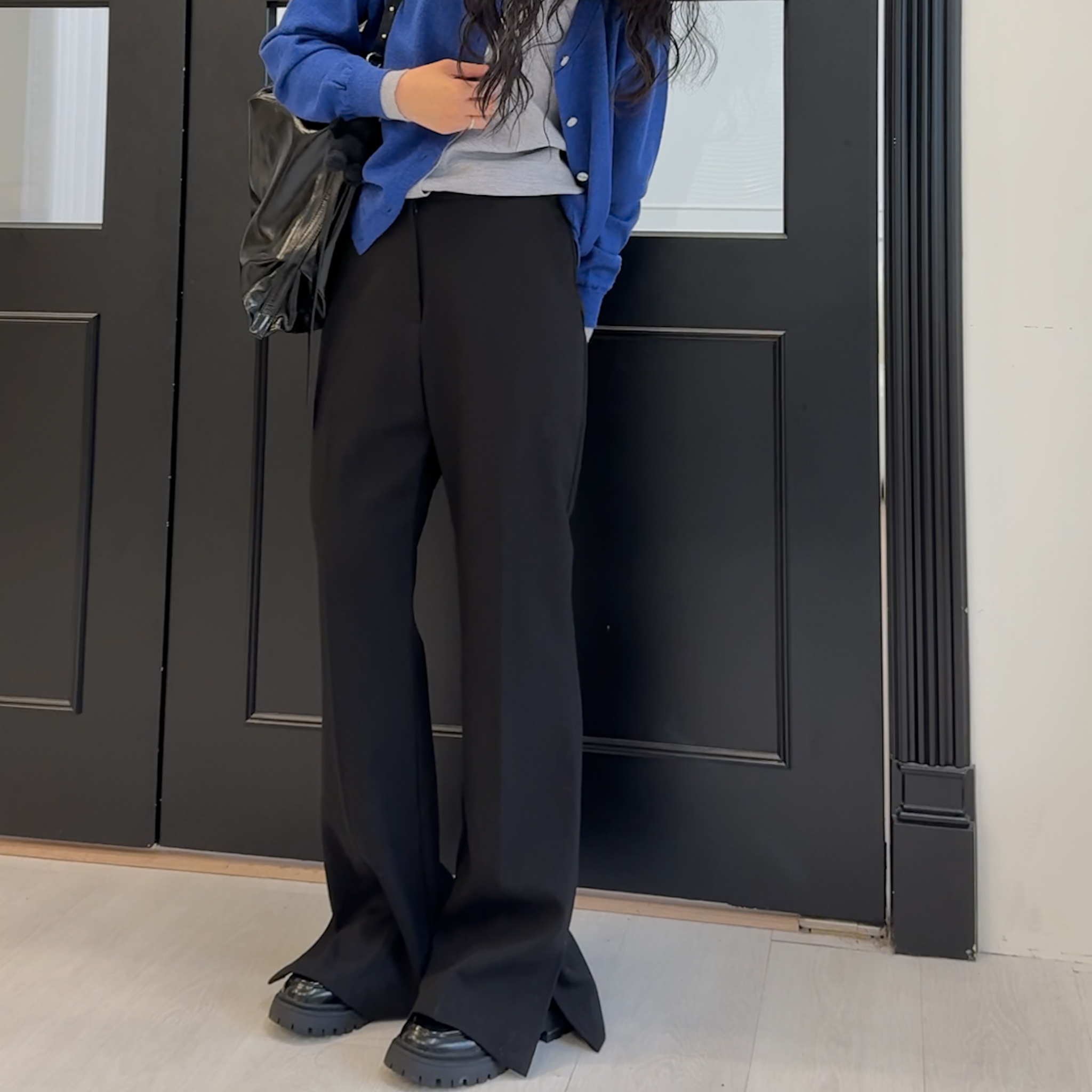 D07褲管小開衩滑順西褲(黑S/M)