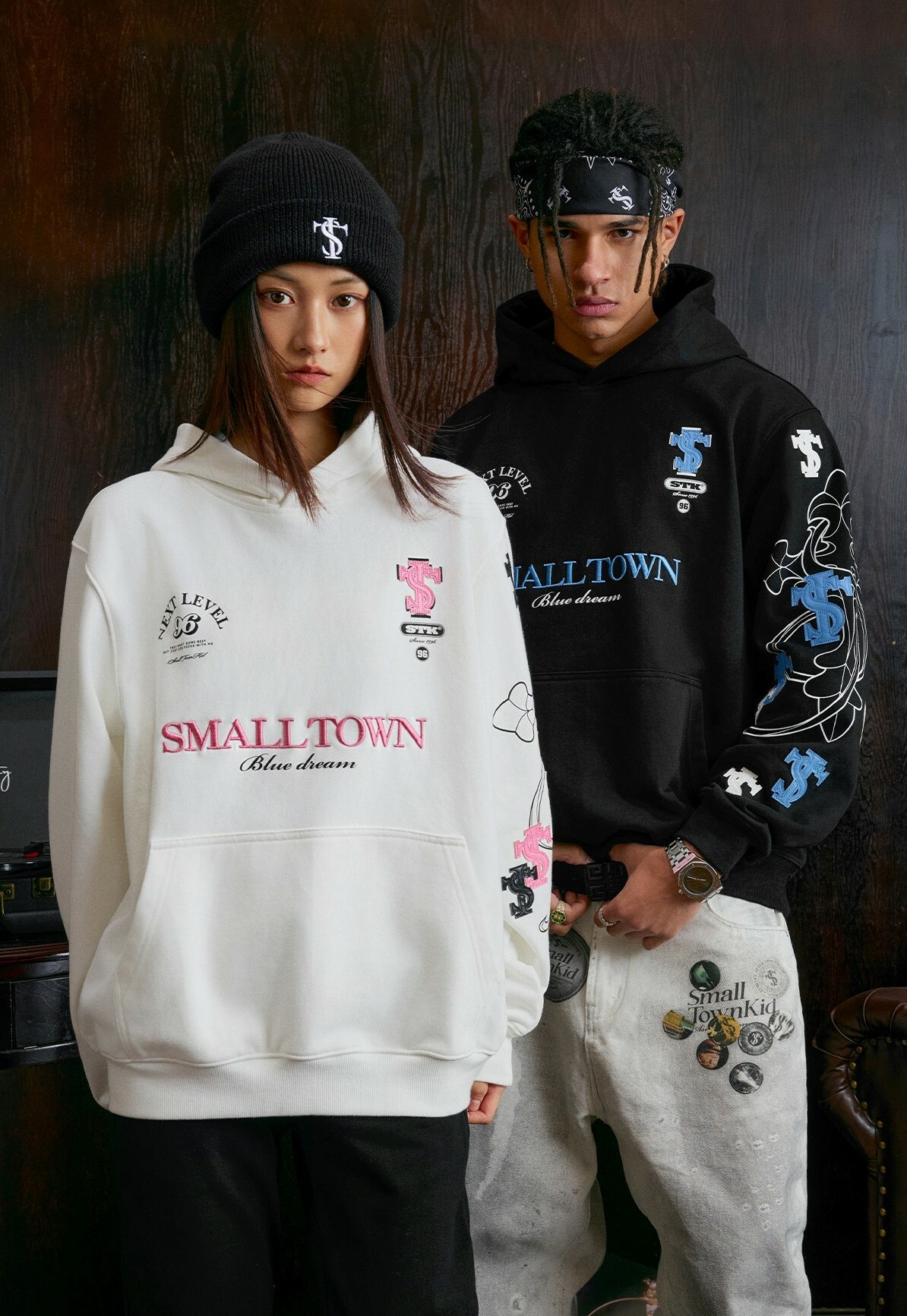 STK SmallTownKid 十字貼布 帽T