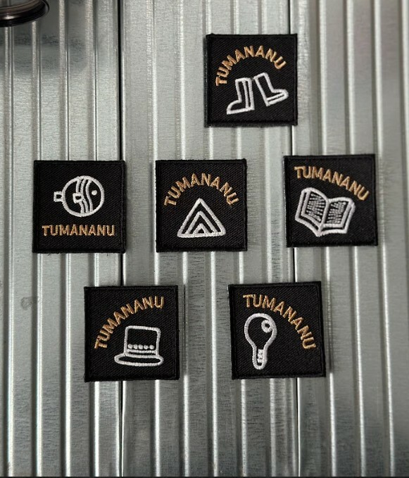 《TUMANANU》刺繡魔鬼氈-方形