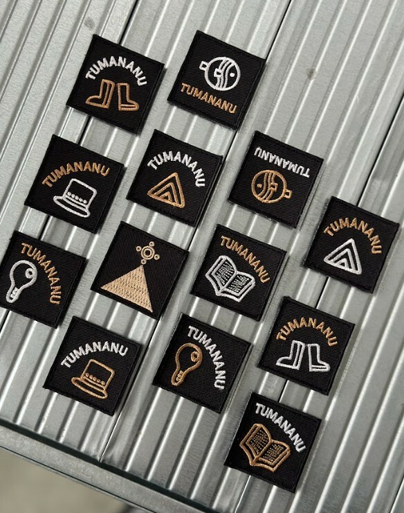 《TUMANANU》刺繡魔鬼氈-方形