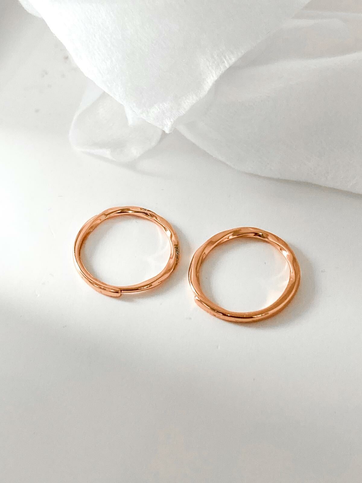 「莫比烏斯」  情侶戒指💍 免費刻字✒️