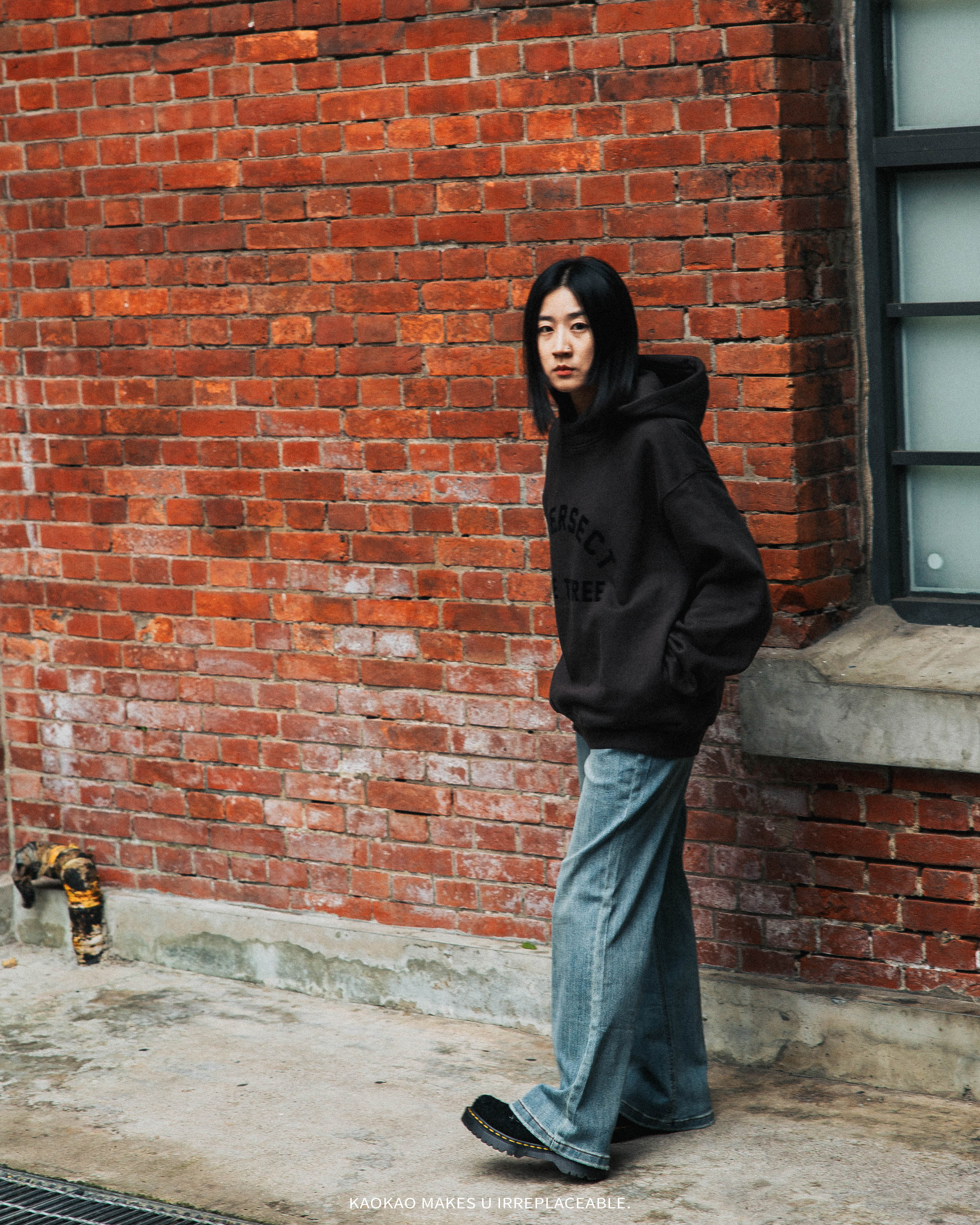 現貨 INNERSECT 三生萬物 半高領 寶寶絨 背後三點 美式標語 LOGO 重磅 連帽T【INN24FWTHD200】