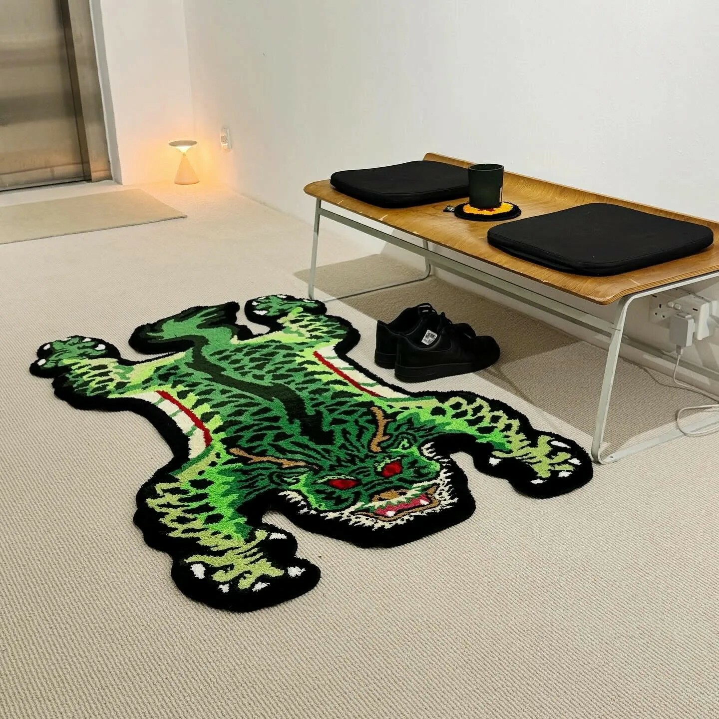 "調貨" RAW EMOTIONS - Mascot Dragon God Rug