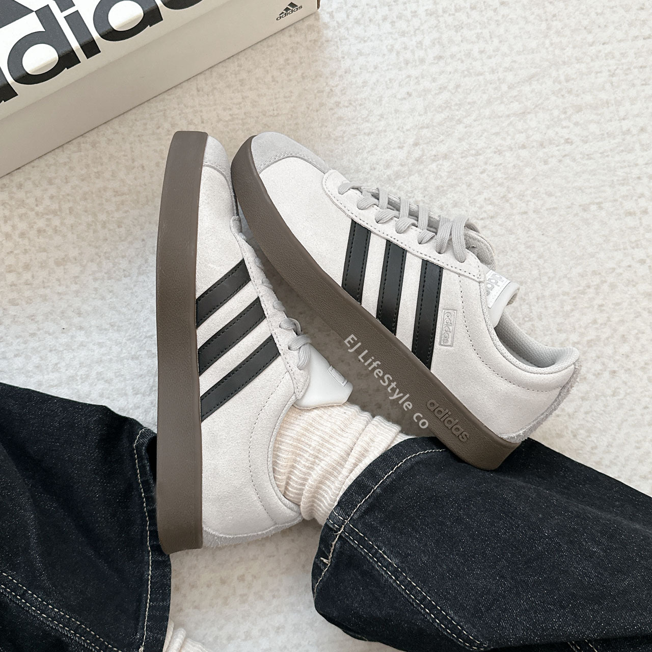 ADIDAS NEO VL COURT 白灰 灰褐 焦糖底 平替版SAMBA 男女鞋 JR2560 / 現貨+預購