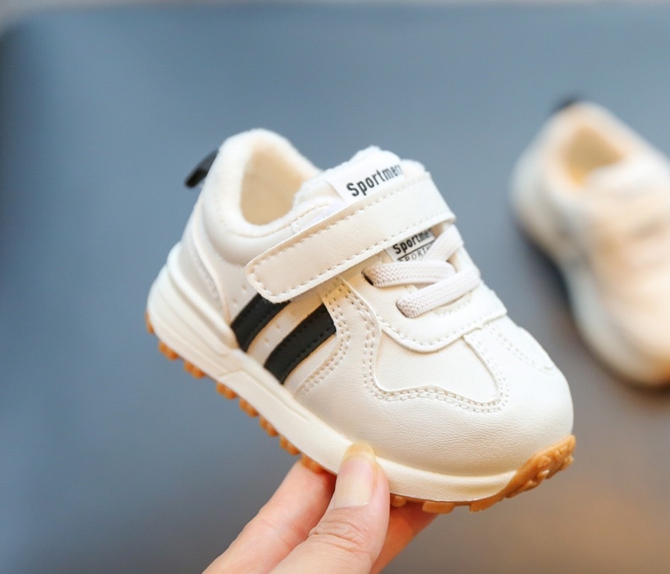 運動風加絨休閒學步鞋