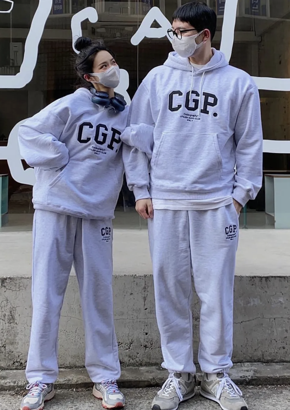 韓國連線🇰🇷 CGP 套裝 帽踢 長褲 兩件組 淺灰色/預購