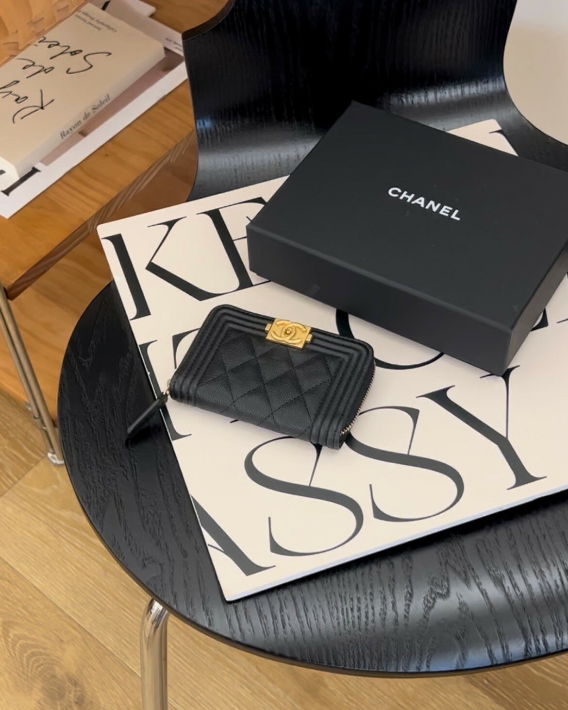 CHANEL｜BOY 內三層零錢卡包 黑金