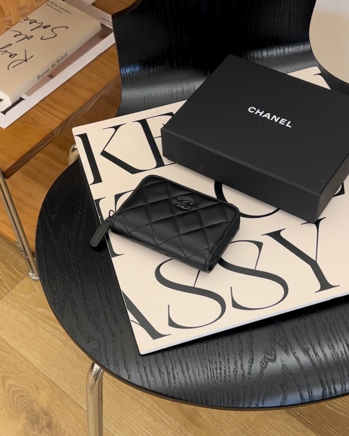 CHANEL｜COCO 內三層零錢卡包 全黑