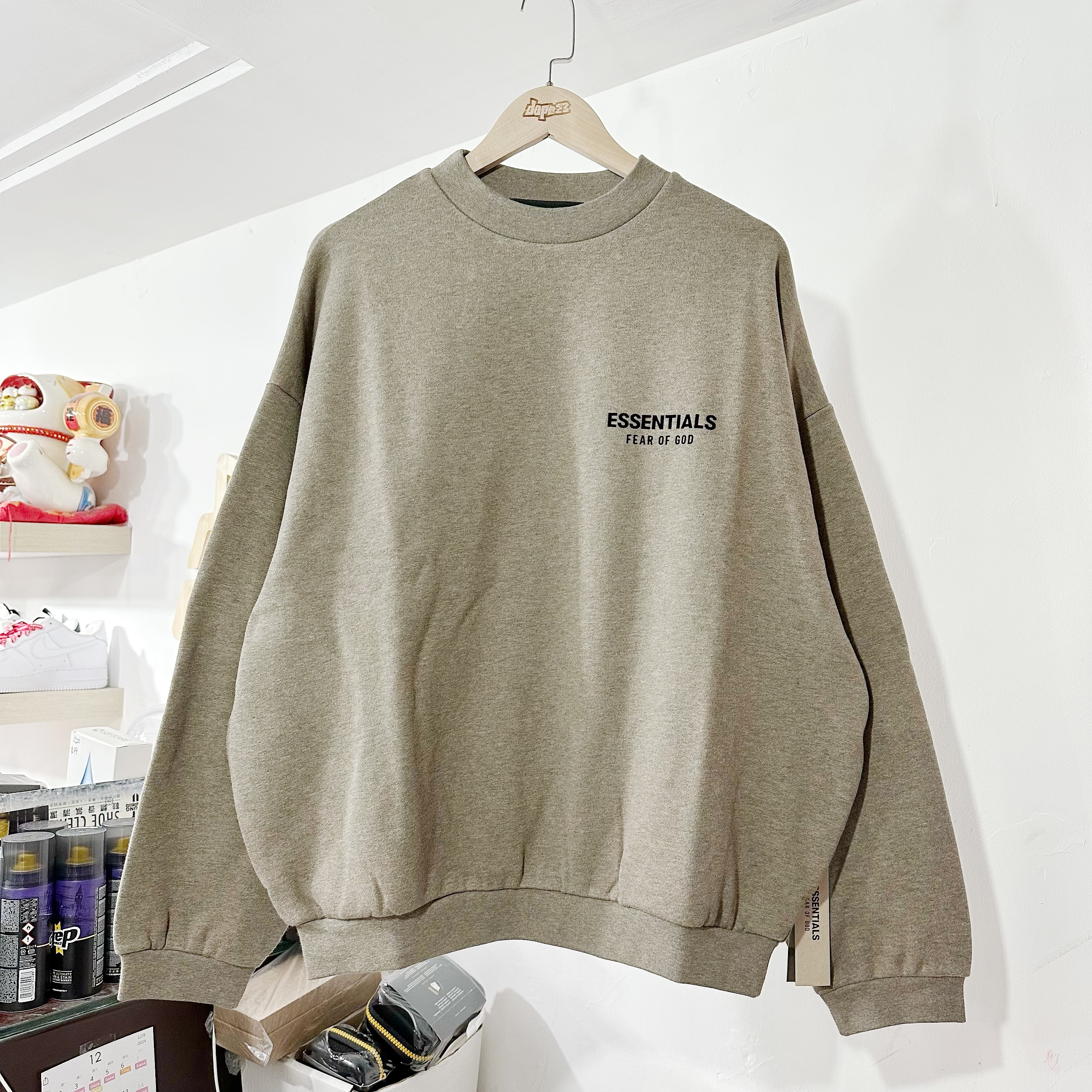 Fear of God Essentials FW24 FLEECE CREWNECK (Heather Grey) 深灰