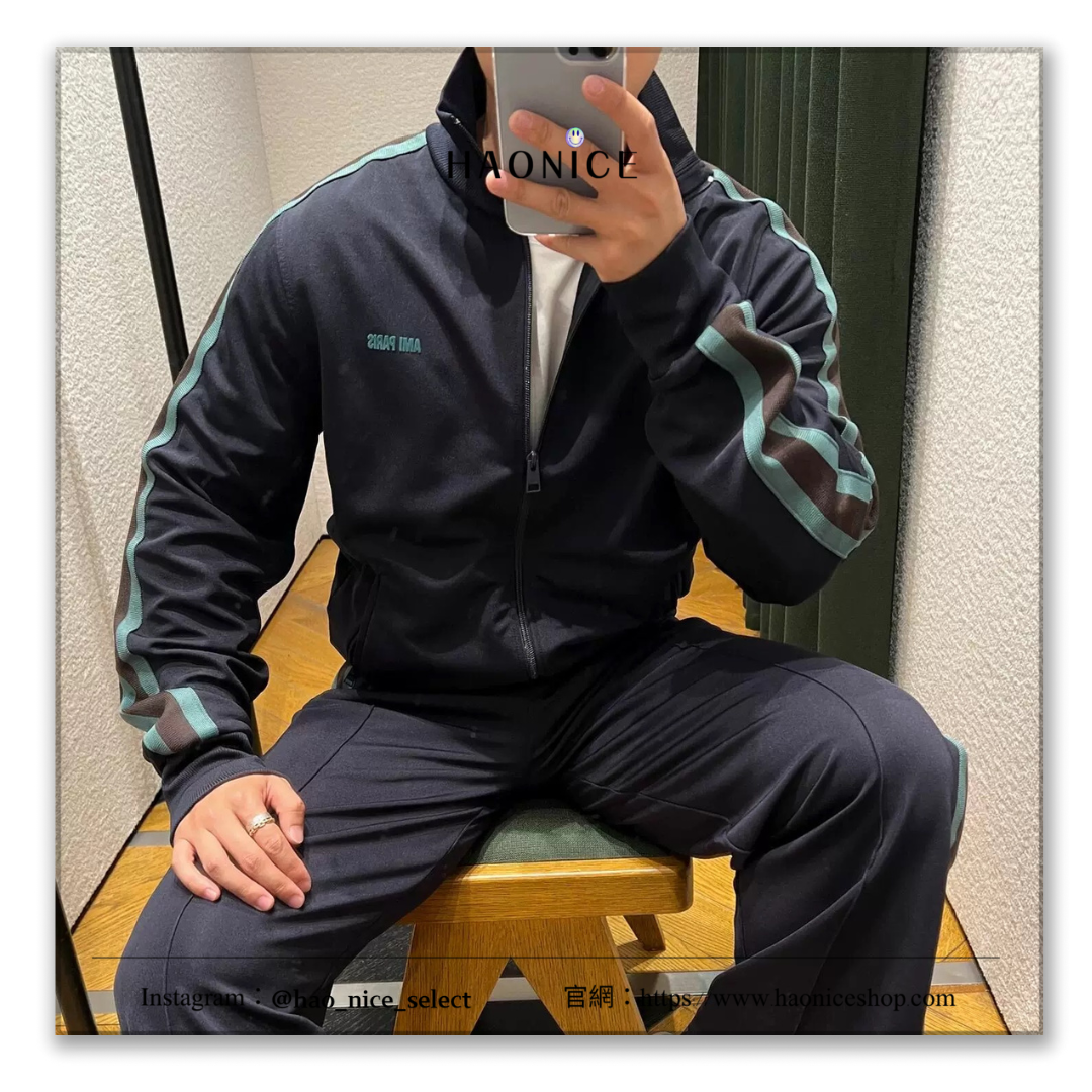 【HAO NICE】法國🇫🇷潮流 Ami paris 24FW 秋冬新款 經典立領設計 經典字母小標 運動風🈵🈵長袖 拉鍊外套❤️
