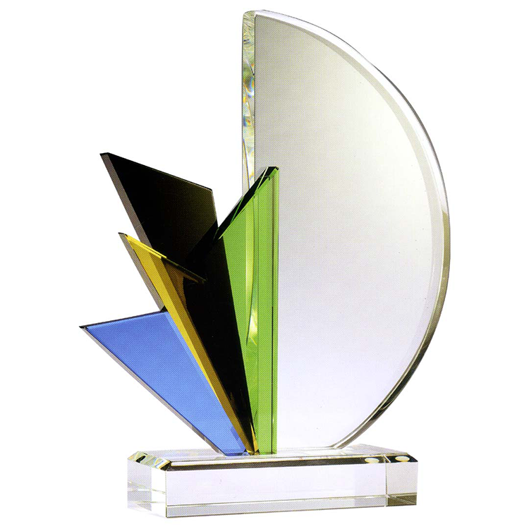 鹿港窯水晶獎座｜多彩幾何設計 彰顯創新與卓越
