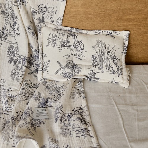 DTD浪漫茹伊印花系列-莫代爾3重紗方形軟枕