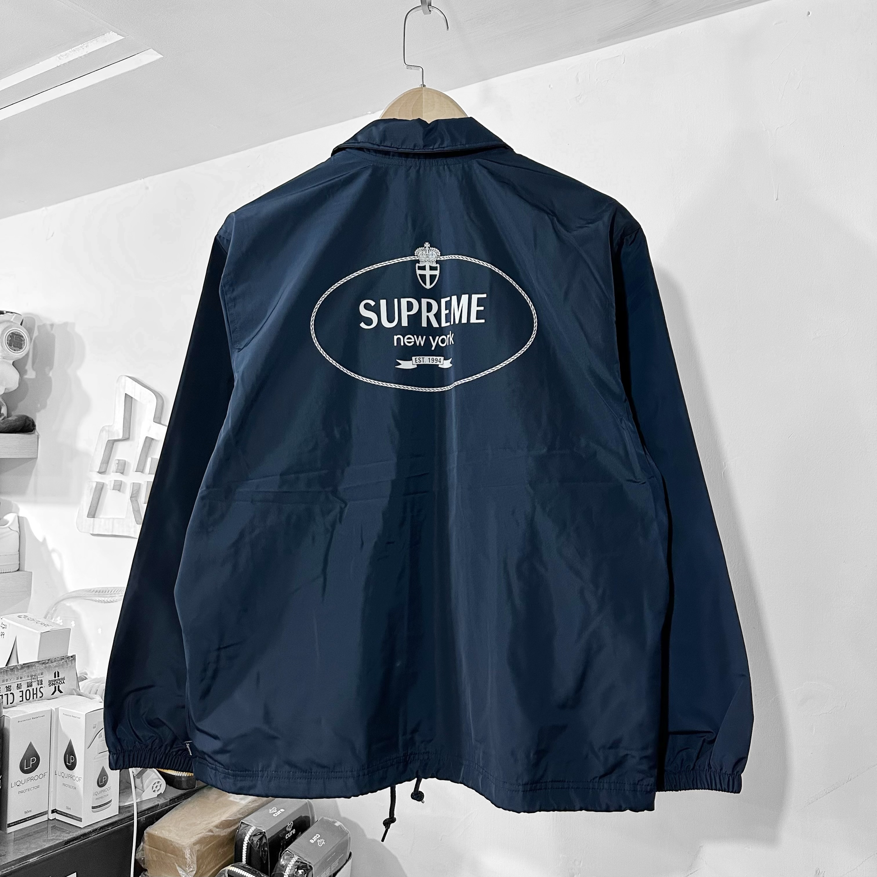 Supreme FW24 Crest Coaches Jacket Navy 深藍