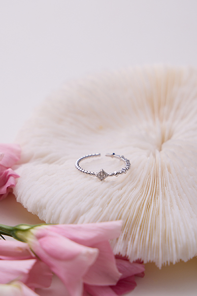 菱形鋯石排列可調式戒指(銀)