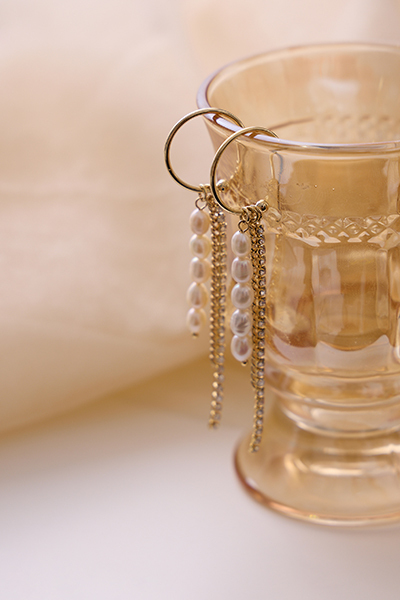 輕奢珍珠流蘇。銀針耳環