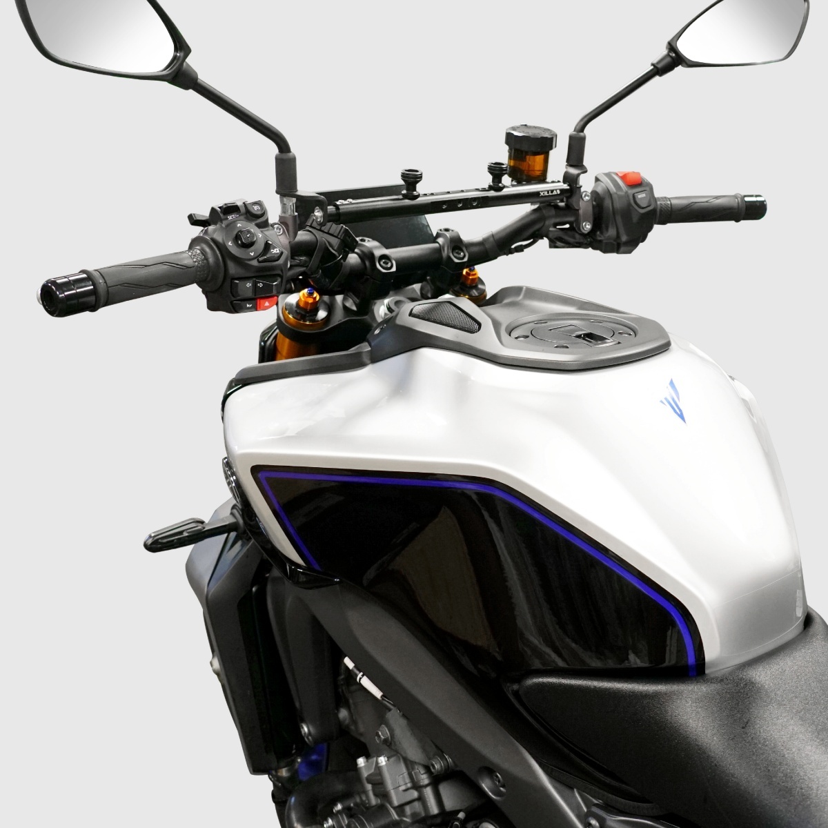 YAMAHA MT-09｜多功能鋁合金萬用橫桿