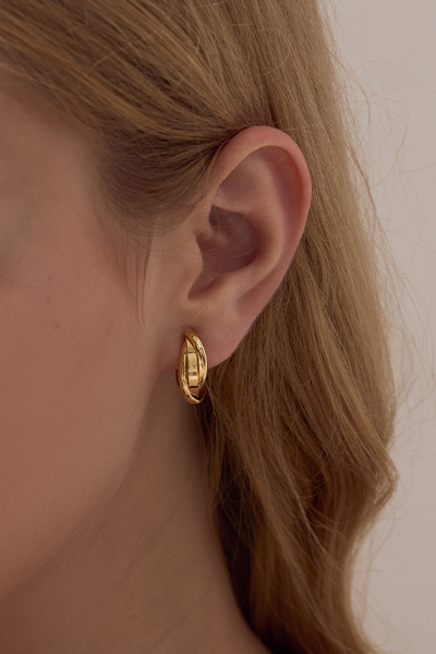 法式優雅。夾式耳環