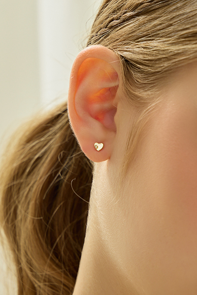 迷你愛心鏡面。針式耳環