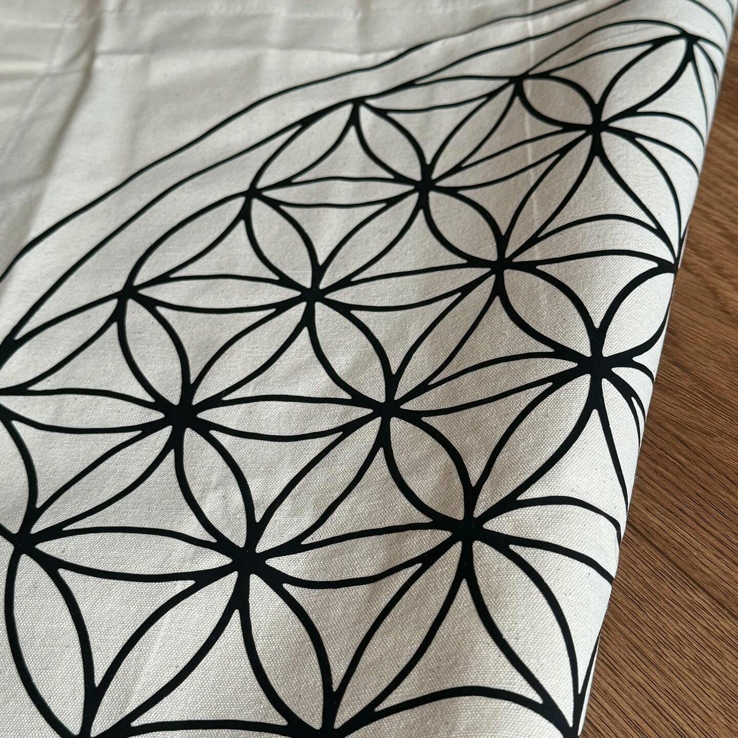 [原石] 靈性圖騰 生命之花 水晶陣布