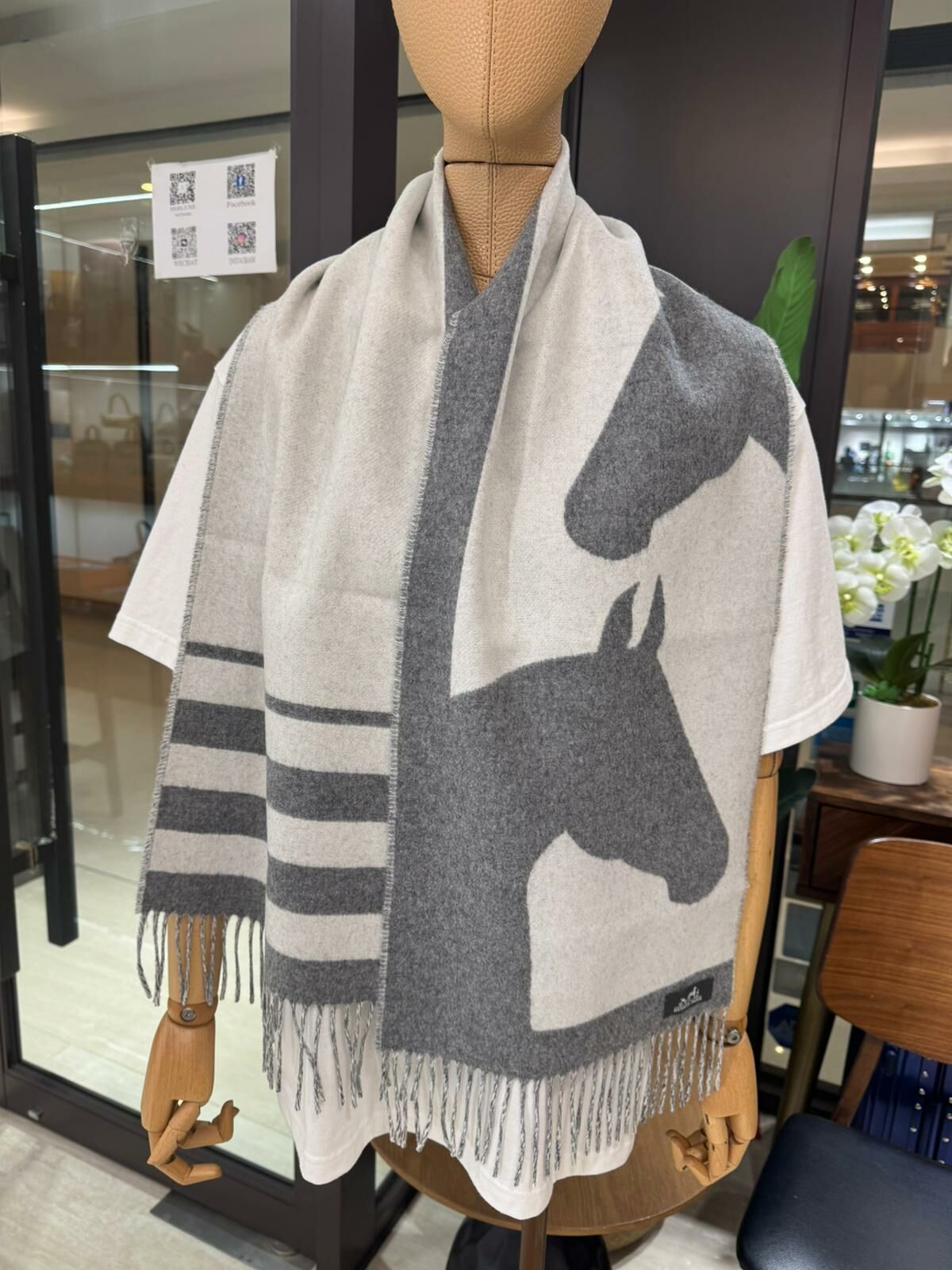 Casaque Love Story muffler 100% cashmere Gris clair 30x140cm