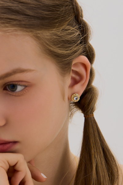 法式碧藍珍珠。夾式耳環