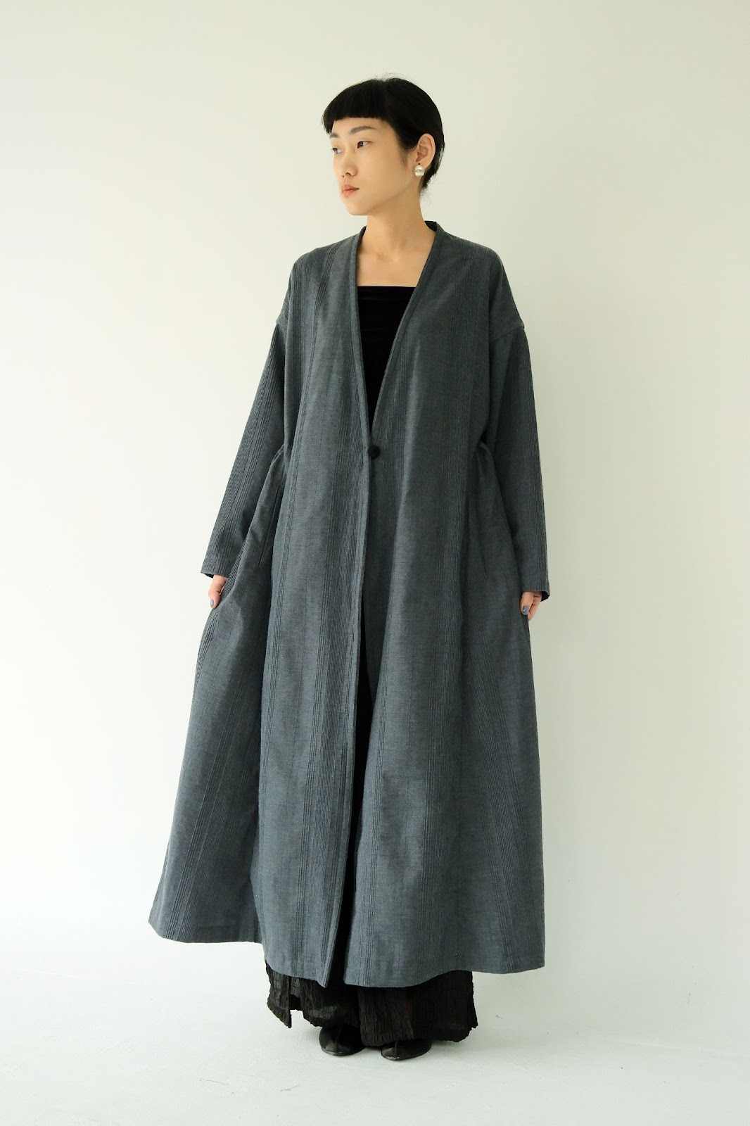 川衣 WEAR BEING ｜牧服者｜中亞開襟縮腰外套｜藍色