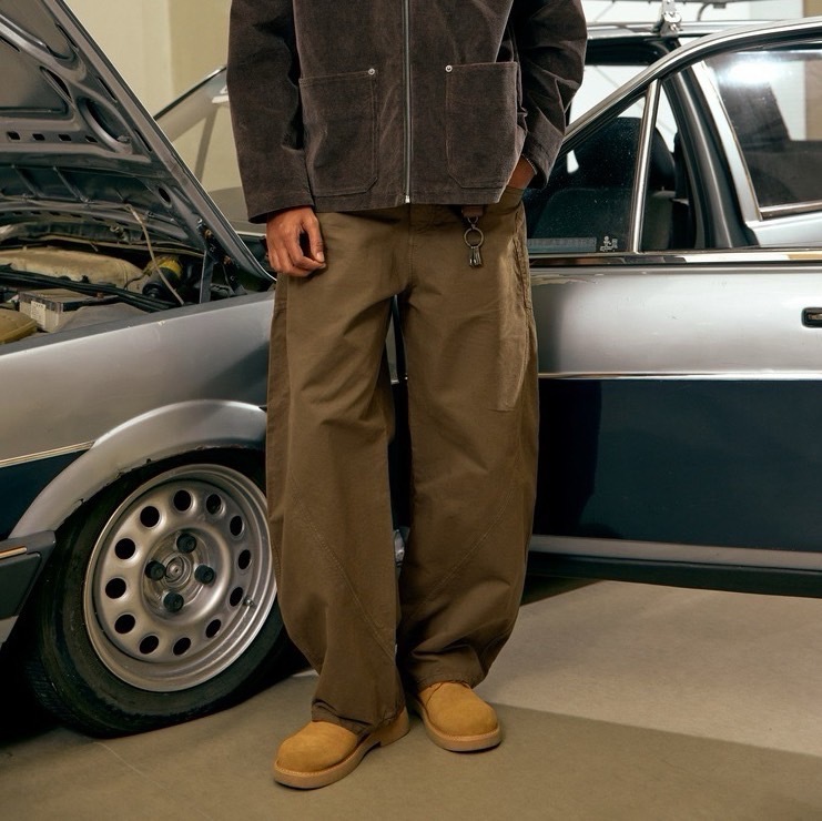 個性復古寬鬆彎刀工裝褲