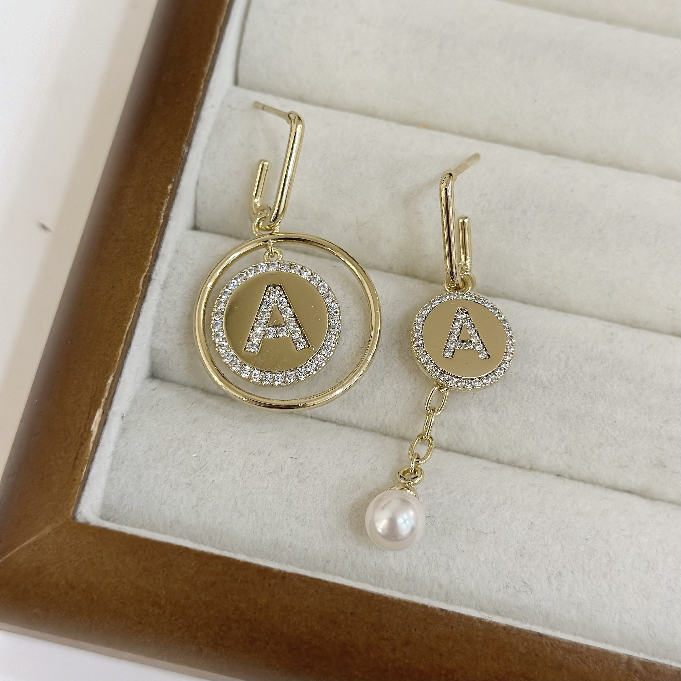 522排鑽字母A不對稱垂吊