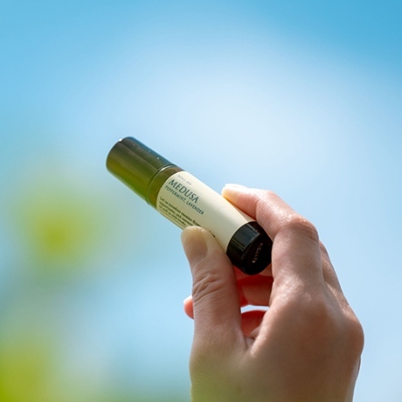 【伊聖詩芳療生活館】約翰森林JOHNRAY｜無理頭精油棒10ml