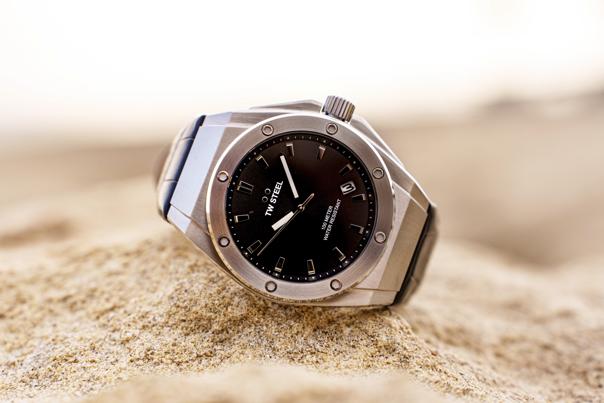 TW Steel CEO TECH 全鋼深灰面大三針 CE4108