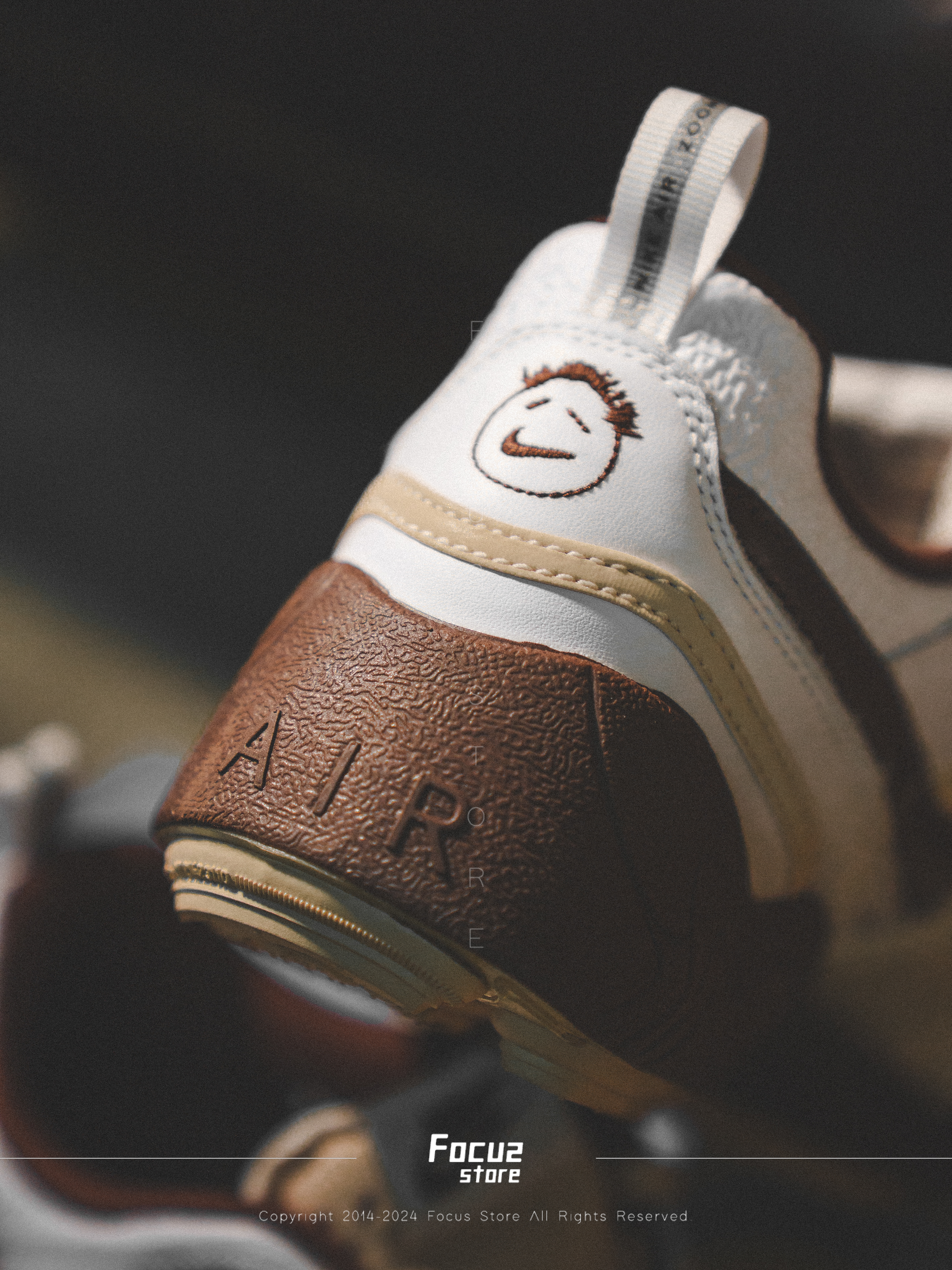 Focus Store】預購Travis Scott x Nike Zoom Field Jaxx 