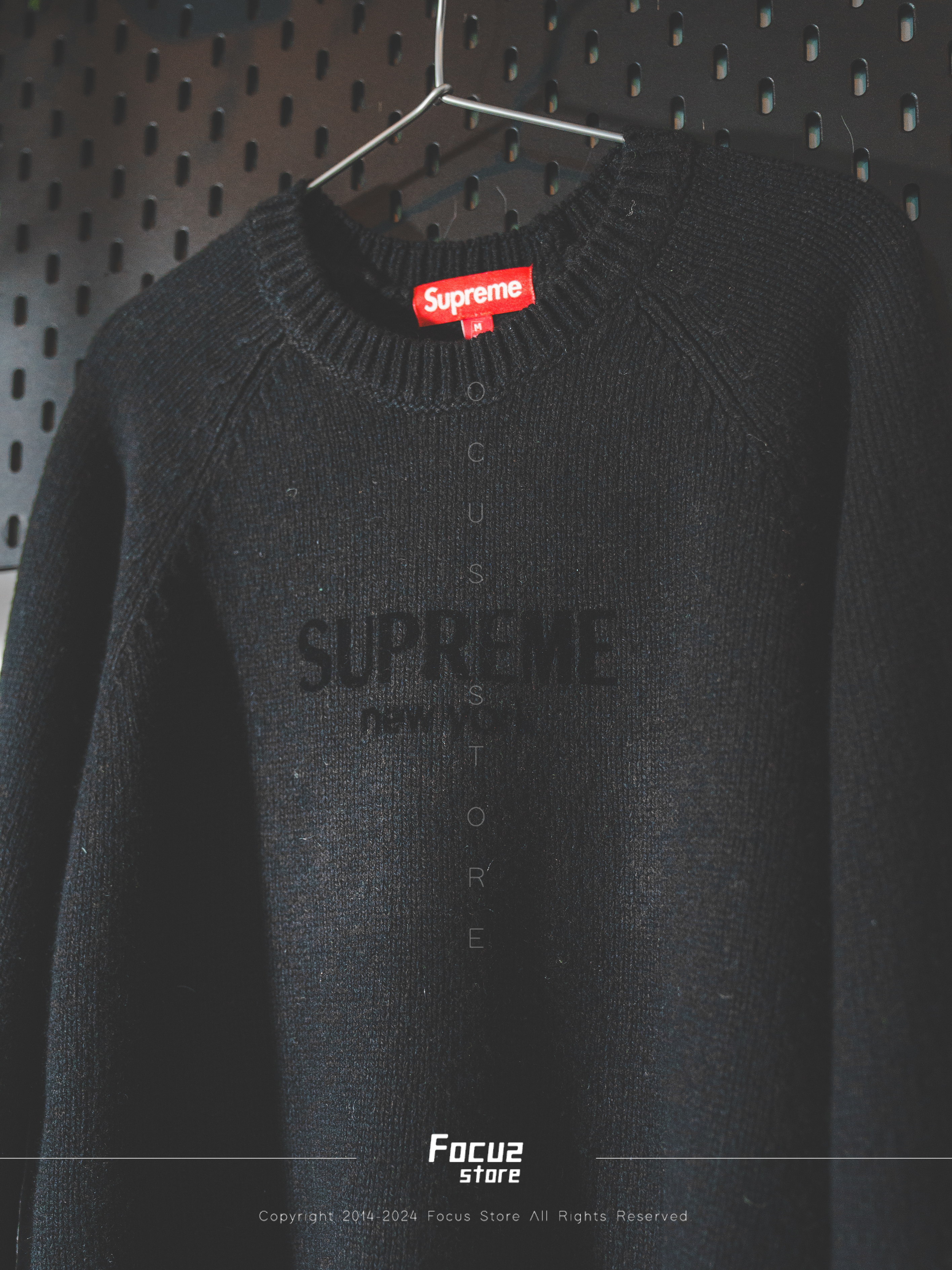 Focus Store】預購Supreme FW24 Week17 Flocked Logo Sweate
